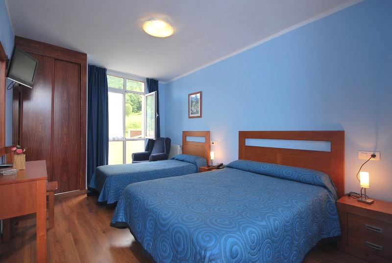 Hotel Aguila Real Onís Dış mekan fotoğraf